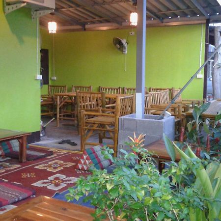 Baan Mook Anda Hostel Ko Lanta Kültér fotó
