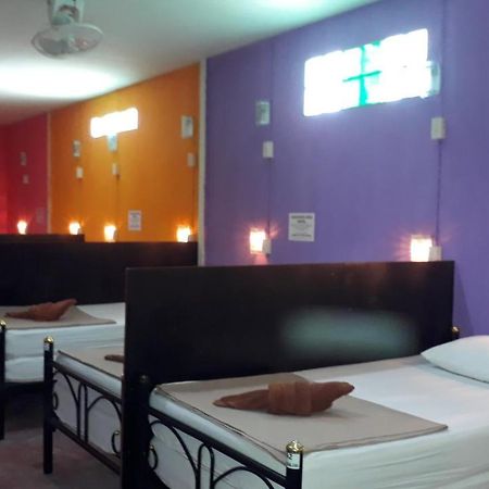 Baan Mook Anda Hostel Ko Lanta Kültér fotó