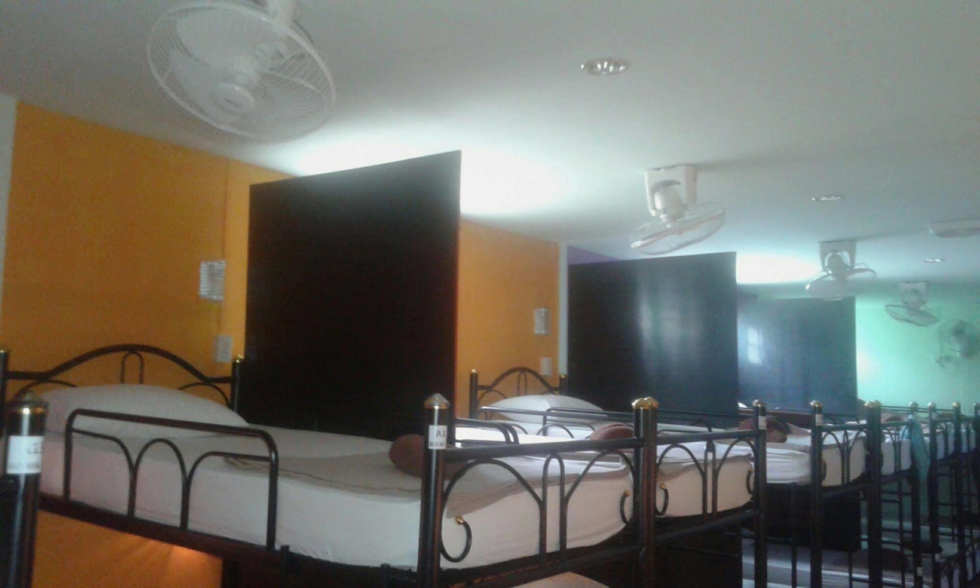 Baan Mook Anda Hostel Ko Lanta Kültér fotó